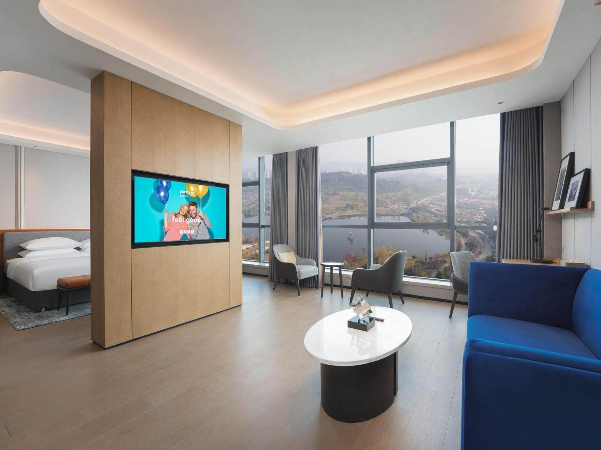 Park Inn By Radisson Nanchong Yilong Star City Plaza Dış mekan fotoğraf