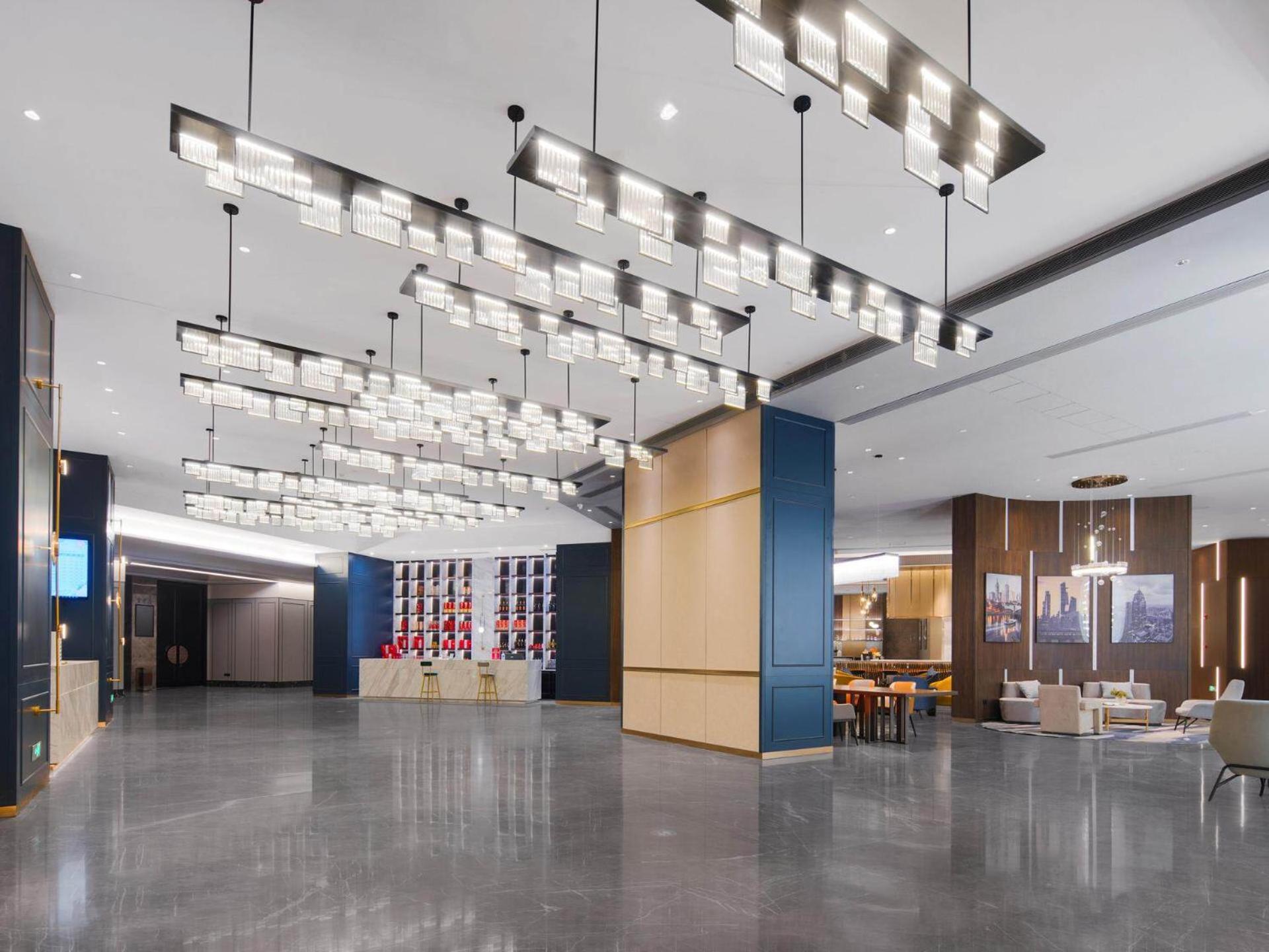 Park Inn By Radisson Nanchong Yilong Star City Plaza Dış mekan fotoğraf